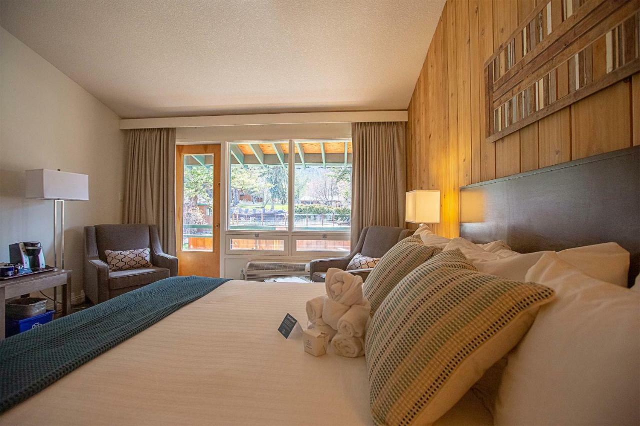 Fairmont Hot Springs Resort Exterior foto
